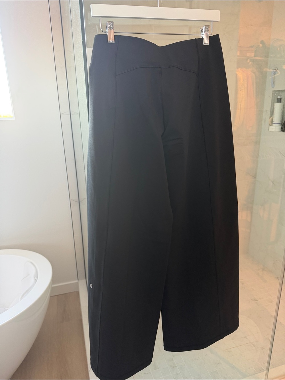 Lululemon Define High-Rise Wide-Leg Pant Luon - NWT - Med - Black - Picture 10 of 12